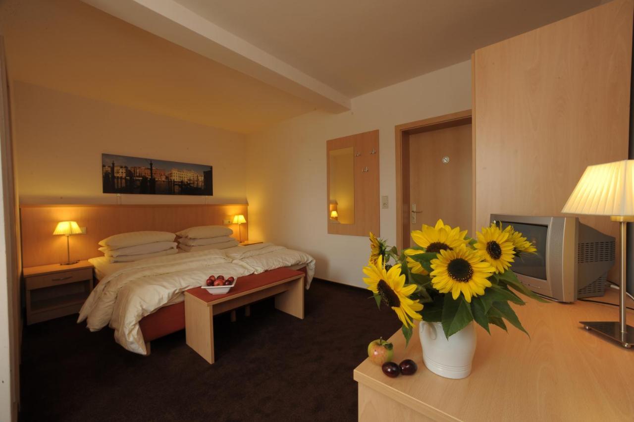 Luebsche Thorweide Hotel Wißmar Eksteriør billede