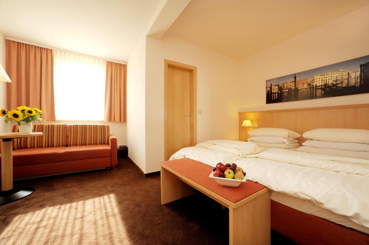 Luebsche Thorweide Hotel Wißmar Eksteriør billede